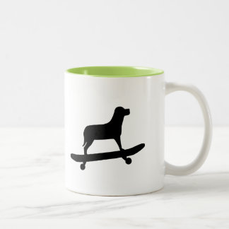 Caneca De Café Em Dois Tons Cachorro Engraçado Skateboarding Mug