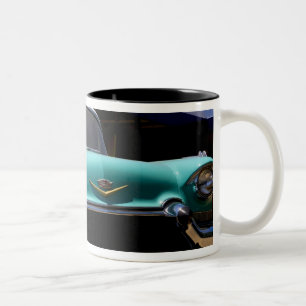 Caneca De Café Em Dois Tons Cadillac conversível verde de Elvis Presley em