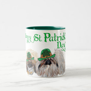 Caneca De Café Em Dois Tons Cães Pekingese Celebram o Dia de São Patrício