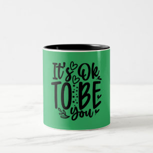 Caneca De Café Em Dois Tons Café e Copas de Chá: Comece seu dia de folga