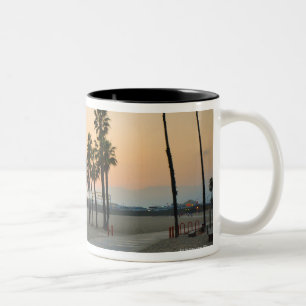 Caneca De Café Em Dois Tons Cais dos EUA, Califórnia, Santa Monica no por do