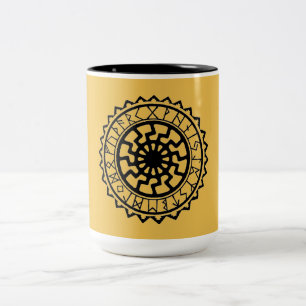 Caneca De Café Em Dois Tons Calendário Rúnico Solar Celta Viking