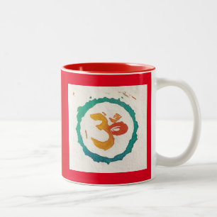 Caneca De Café Em Dois Tons Caligrafia Red Yoga Om