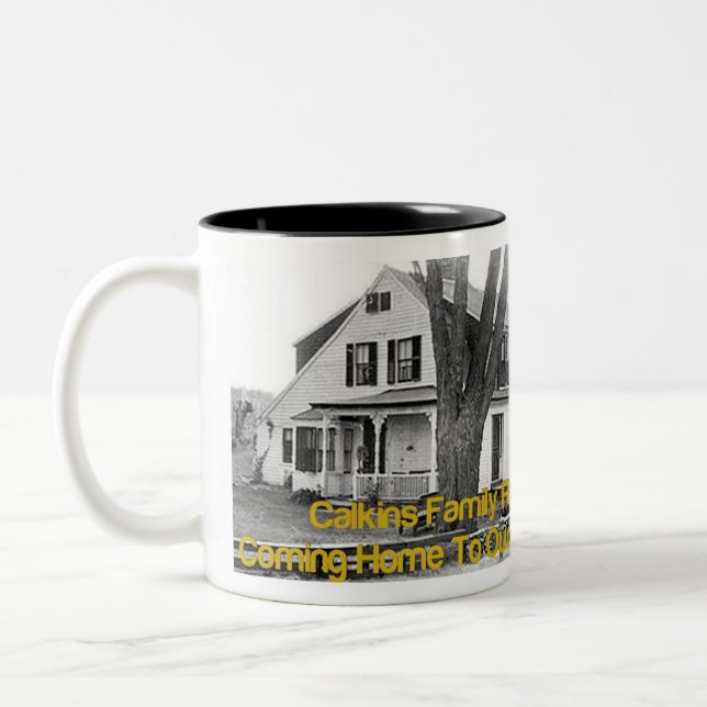 Caneca De Café Em Dois Tons Calkins Family Coffee Mug (Esquerda)