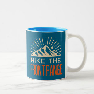Caneca De Café Em Dois Tons Caminhe pela explosão de sol da Frente da Cordilhe