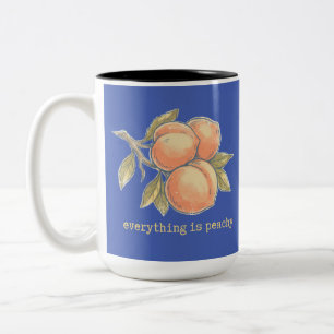 Caneca De Café Em Dois Tons Camisa vintage de pêssego Tudo é ótimo