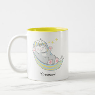 Caneca De Café Em Dois Tons Camiseta Gatinha Sonhadora Fofa em Rede de descans