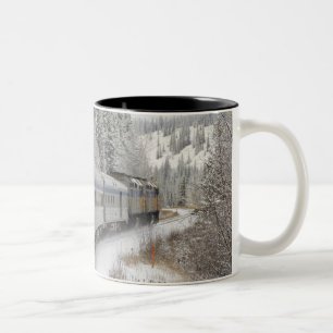Caneca De Café Em Dois Tons Canadá, Alberta. VIA Ferroviária de Neve