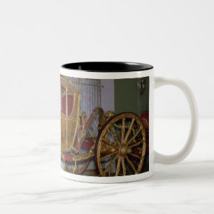 Caneca De Café Em Dois Tons Carruagem de Berlim da imperatriz Catherine II