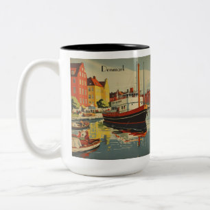 Caneca De Café Em Dois Tons Cartaz de viagem vintage da Dinamarca personalizáv