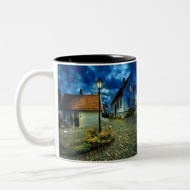 Caneca De Café Em Dois Tons casas em estradas de pedra (Esquerda)