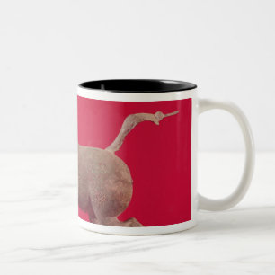 Caneca De Café Em Dois Tons Cavalo de galope com o um casco que descansa em a