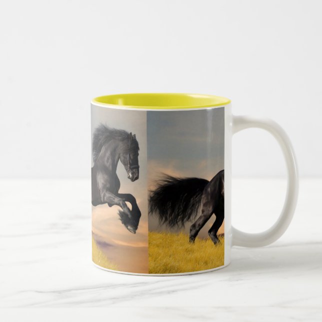 Caneca De Café Em Dois Tons cavalo preto lindo (Direita)