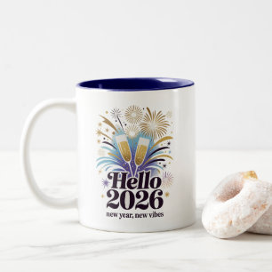 Caneca De Café Em Dois Tons Celebração Olá 2026 – Design Brilhante de Ano Novo