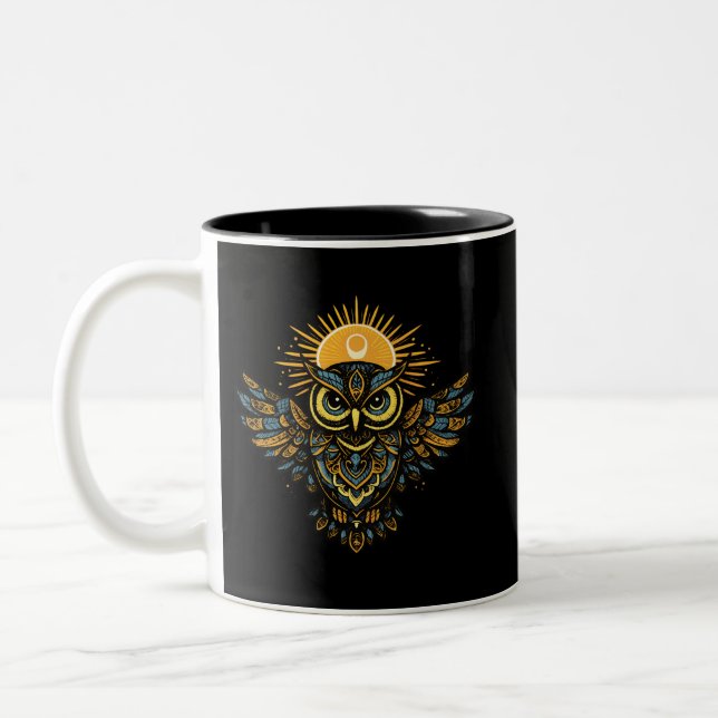 Caneca De Café Em Dois Tons Celestial Guardian Owl Sun Halo Art (Esquerda)