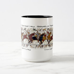 Caneca De Café Em Dois Tons Cena da tapeçaria de Bayeux