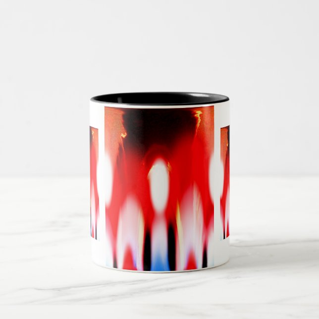 Caneca De Café Em Dois Tons Chamas Verdadeiras (Centro)