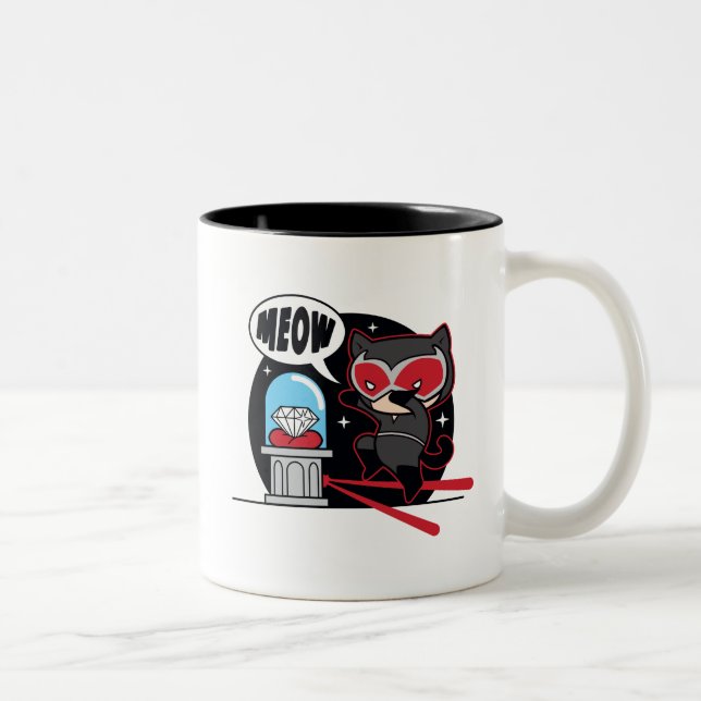 Caneca De Café Em Dois Tons Chibi CatWomen Roubando Um Diamante (Direita)