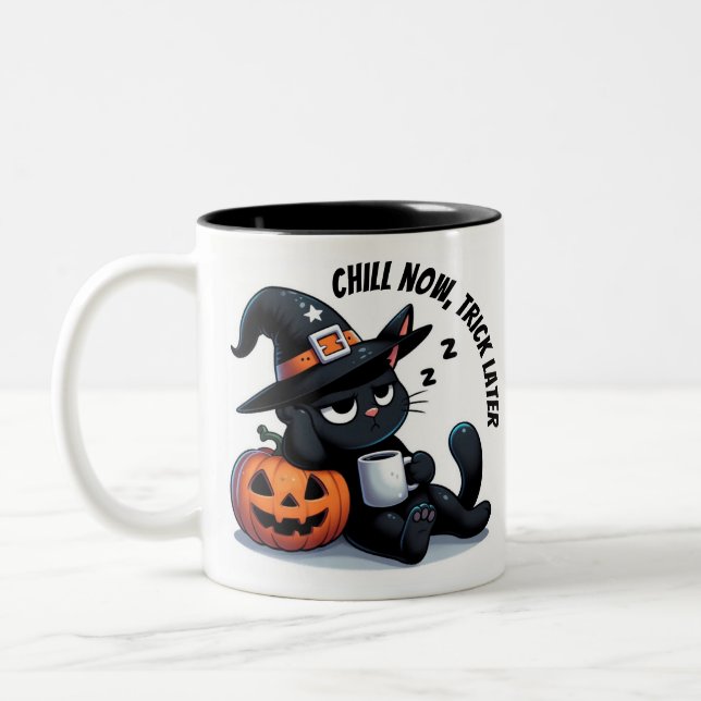 Caneca De Café Em Dois Tons Chill Now - Trick Later Cat & Pumpkin | Halloween  (Esquerda)