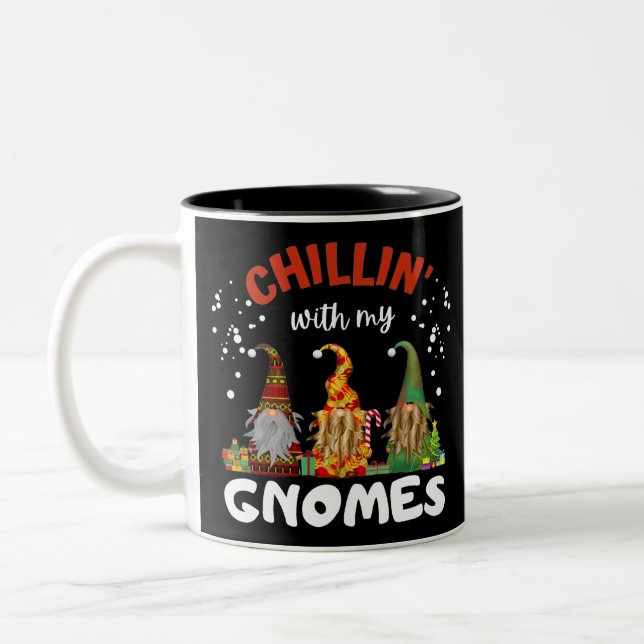 Caneca De Café Em Dois Tons Chillin Com Meu Natal Gnomos (Esquerda)