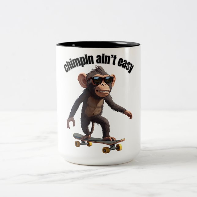 Caneca De Café Em Dois Tons Chimpin ain't easy funny monkey coffee mug (Centro)