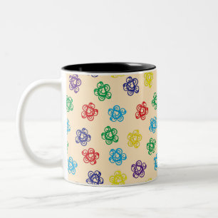 Caneca De Café Em Dois Tons Círculos geométricos florais coloridos e espiralad