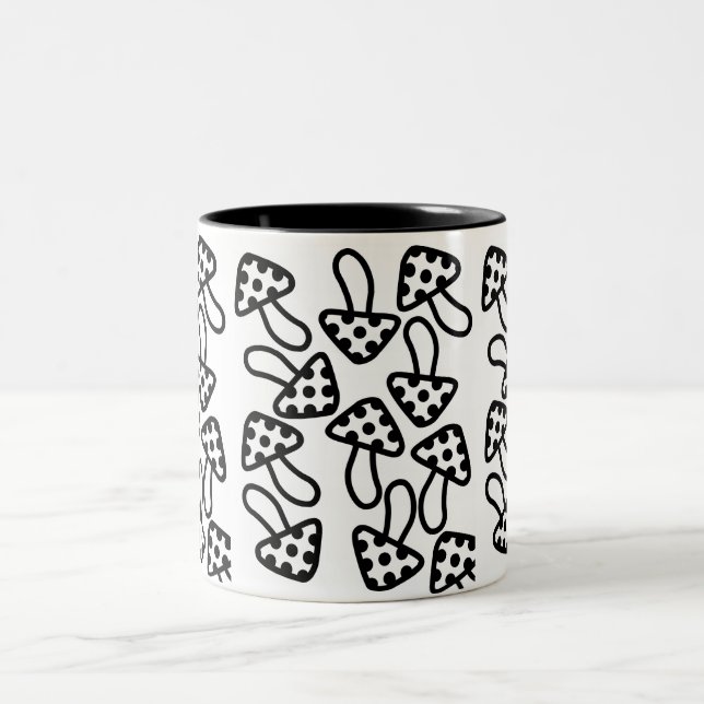 Caneca De Café Em Dois Tons Cogumelos Pretos e Brancos (Centro)