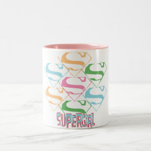 Caneca De Café Em Dois Tons Colagem do logotipo Supergirl Pastel