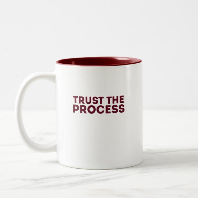Caneca De Café Em Dois Tons Confiar No Grupo De Processos (Esquerda)