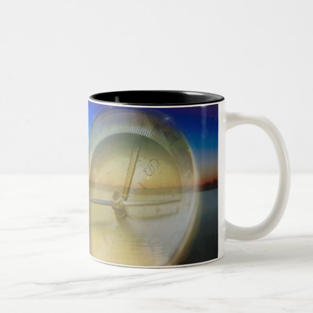 Caneca De Café Em Dois Tons cópia sur-Landscp5 (Direita)