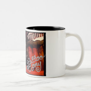 Caneca De Café Em Dois Tons copo de café autografado tony do tatuagem