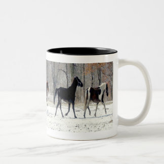 CANECA DE CAFÉ EM DOIS TONS COPO DOS CAVALOS SELVAGENS