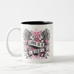 Caneca De Café Em Dois Tons Corações cor-de-rosa o amor é um Pássaro - pombas