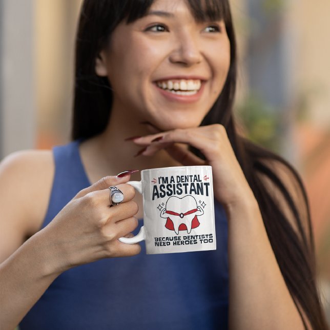 Caneca De Café Em Dois Tons Cota Heroínas Engraçadas do Assistente Dental (Criador carregado)