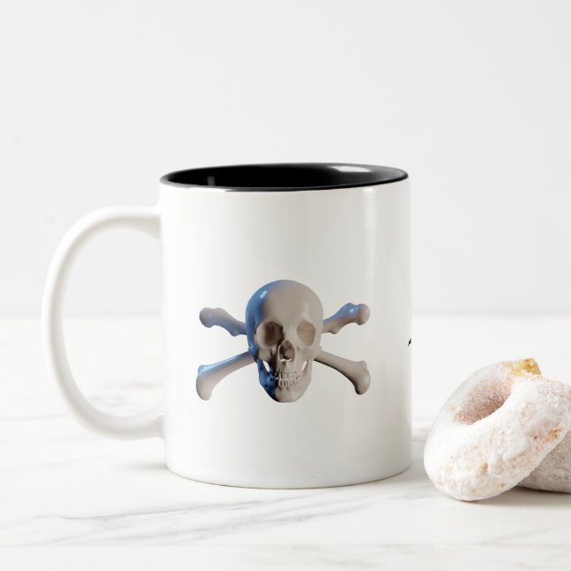 Caneca De Café Em Dois Tons Crânio e ossos cruzados (Com Donut)