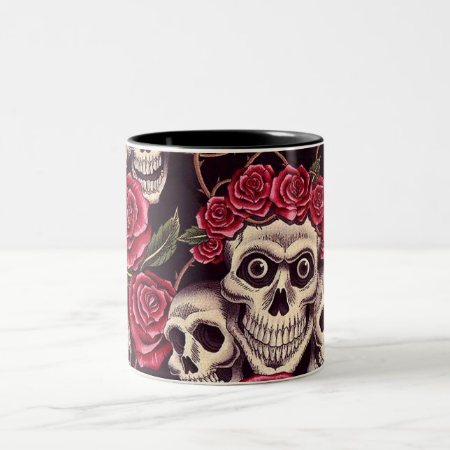 Caneca De Café Em Dois Tons Crânios & rosas (Centro)