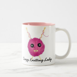 Caneca De Café Em Dois Tons Crazy Knitting Lady