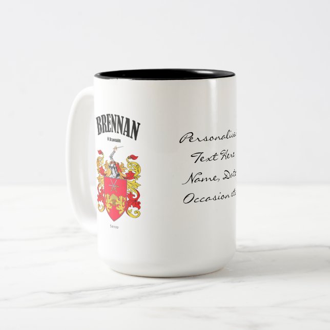 Caneca De Café Em Dois Tons Crest, Tradução e Significado da Família Brennan (Frente Esquerda)
