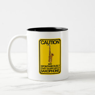 Caneca De Café Em Dois Tons Cuidado Pode Começar A Falar Sobre A Saxo Espontan