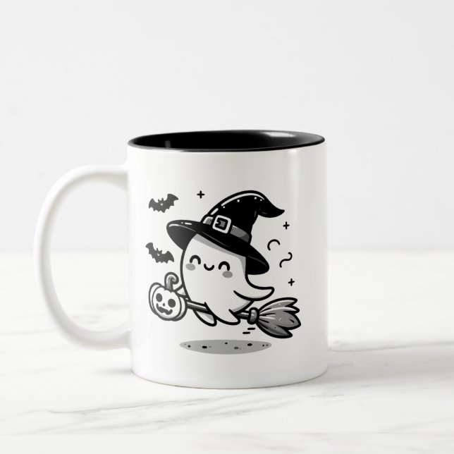 Caneca De Café Em Dois Tons Cute Ghost Witch with Pumpkin & Broom | Two-Sided  (Esquerda)