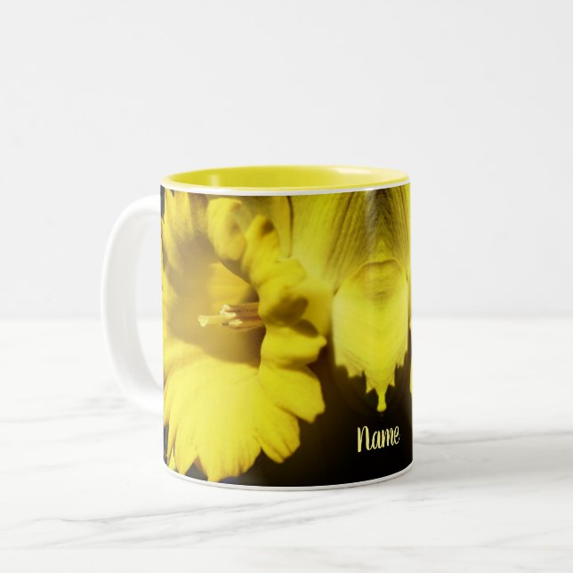 Caneca De Café Em Dois Tons Daffodil Flor Para Cima Próximo Personalizado (Frente Esquerda)