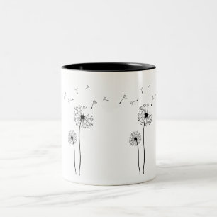 Caneca De Café Em Dois Tons Dandelion preto e branco soprando no vento