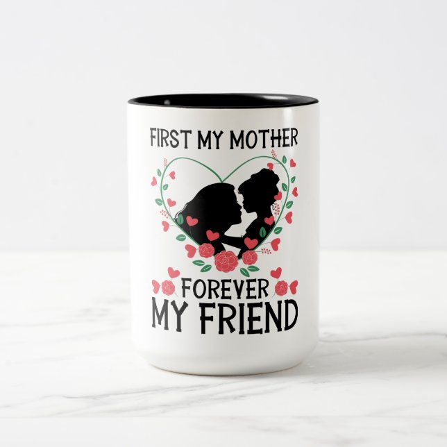 Caneca De Café Em Dois Tons Daughter Kissing Mom – First My Mother (Centro)