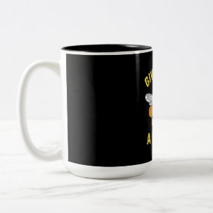 Caneca De Café Em Dois Tons Dê às abelhas uma chance
