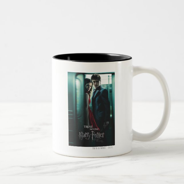 Caneca De Café Em Dois Tons Deathly Hallows - Harry e Hermione (Direita)