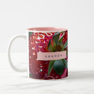 Caneca De Café Em Dois Tons Delícia Personalizada de Morango Suculento