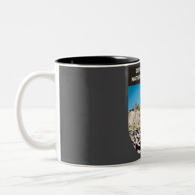 Caneca De Café Em Dois Tons Demônios Adiam Monumento Nacional (Esquerda)