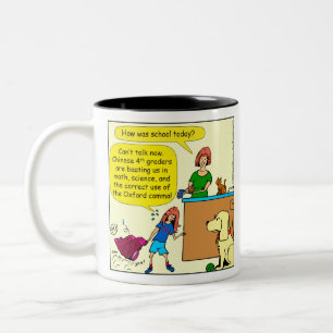 Caneca De Café Em Dois Tons desenhos animados da vírgula de Oxford da ciênci