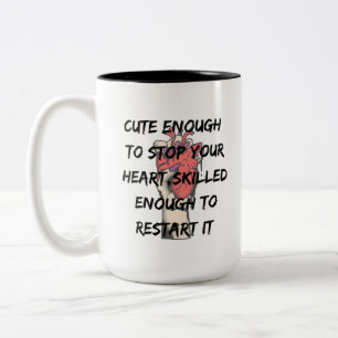Caneca De Café Em Dois Tons Design de Citação de Enfermeira Engraçada