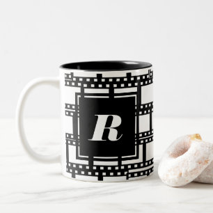 Caneca De Café Em Dois Tons Design de Monograma Preto e Branco para Lovers de